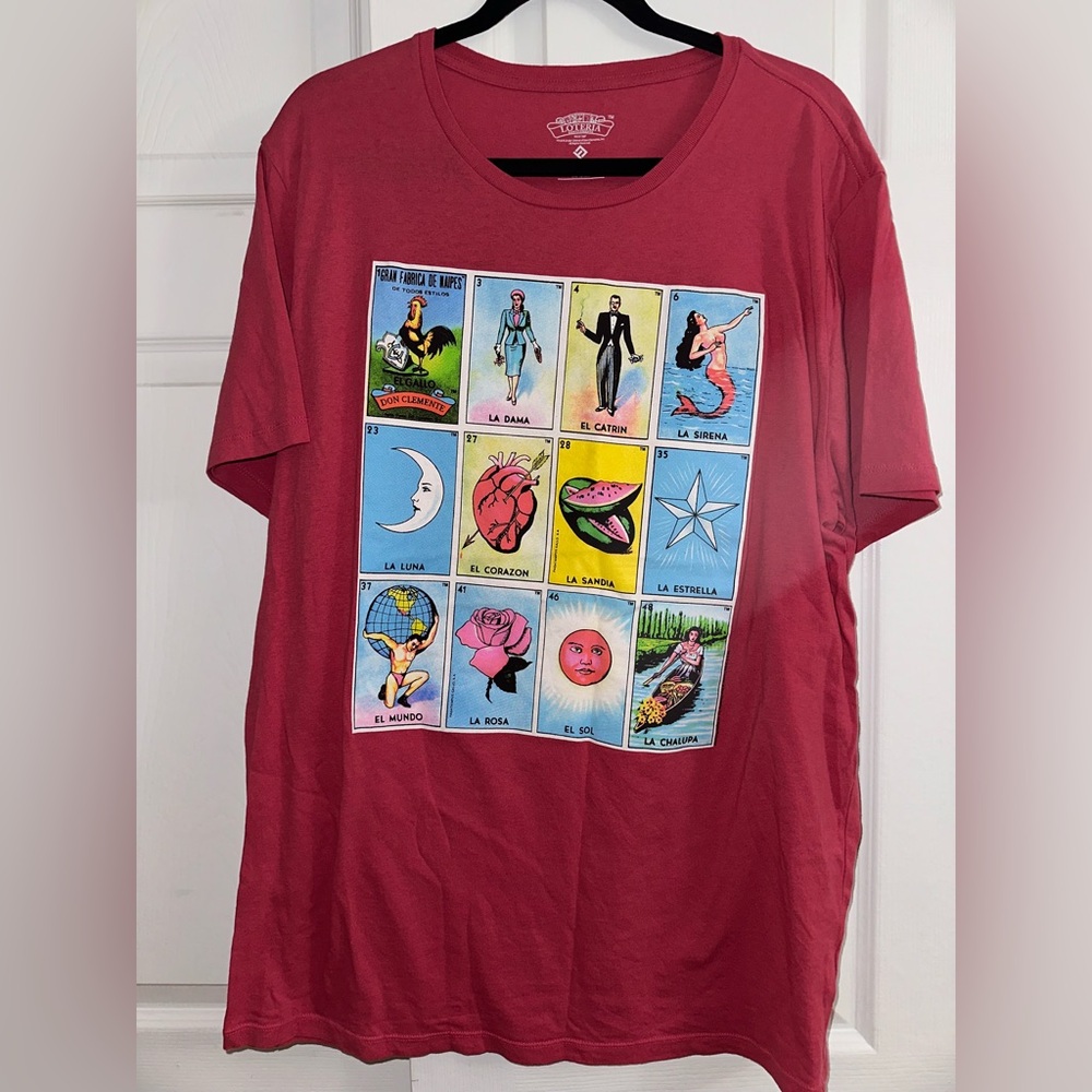Light Red Graphic T-Shirt with Loteria Design